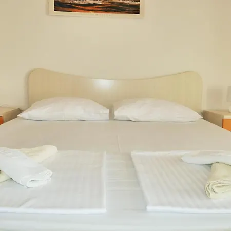 Sandy Apartment *